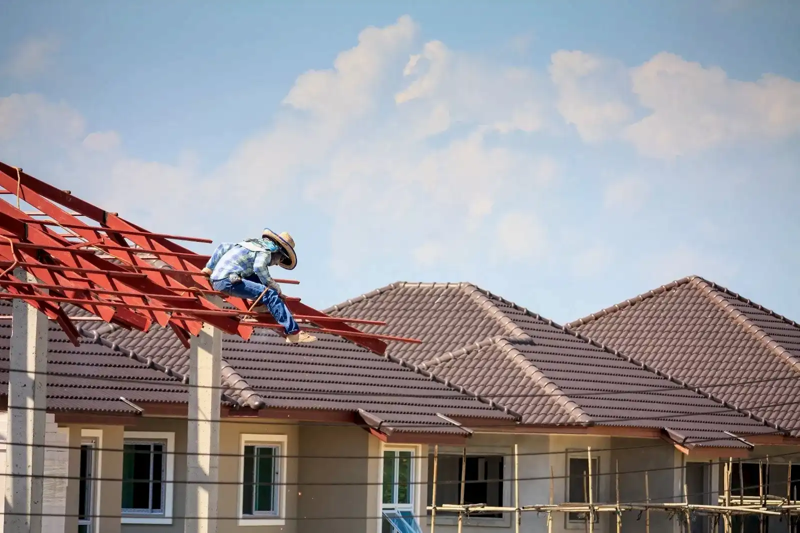 ÖNER ÇATI TADİLAT ÇÖZÜMLERİ